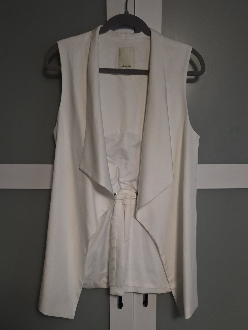 elevenses Cream/White Long Vest